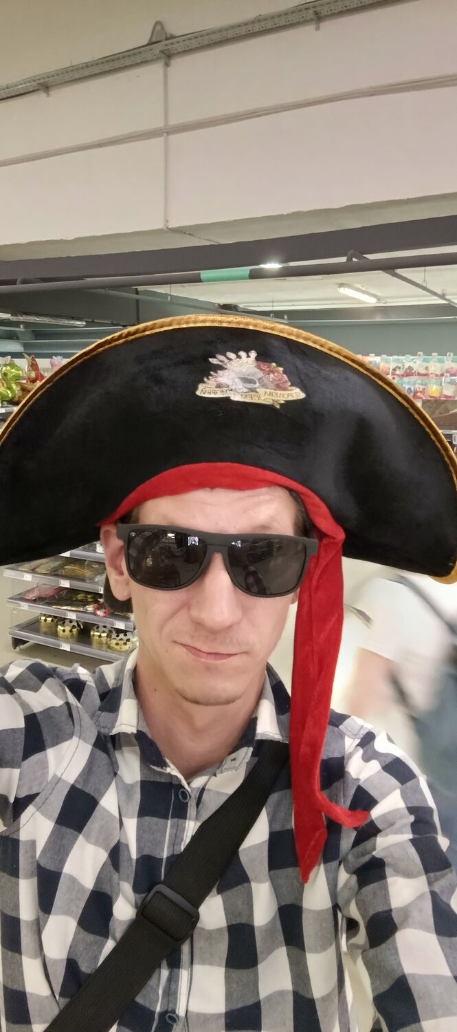  53976275  Vasily, 35 ,    