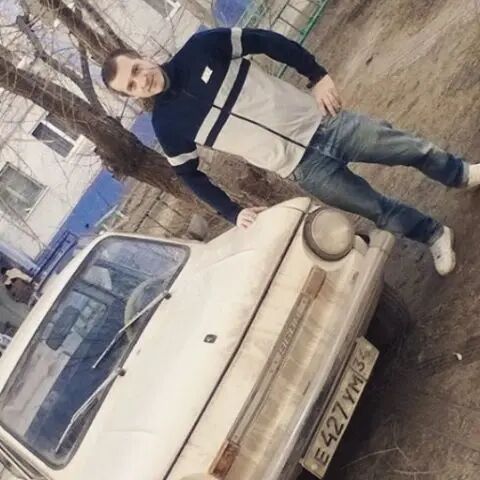  49208235  , 29 ,    