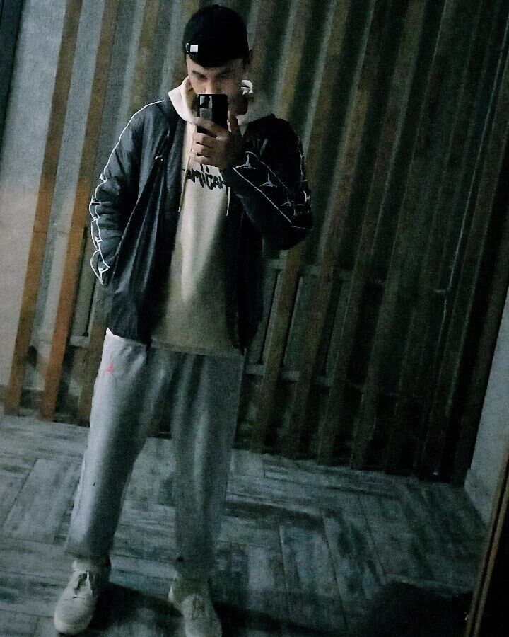  34688955  , 21 ,    