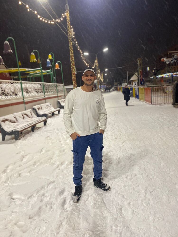  48317085  , 33 ,    