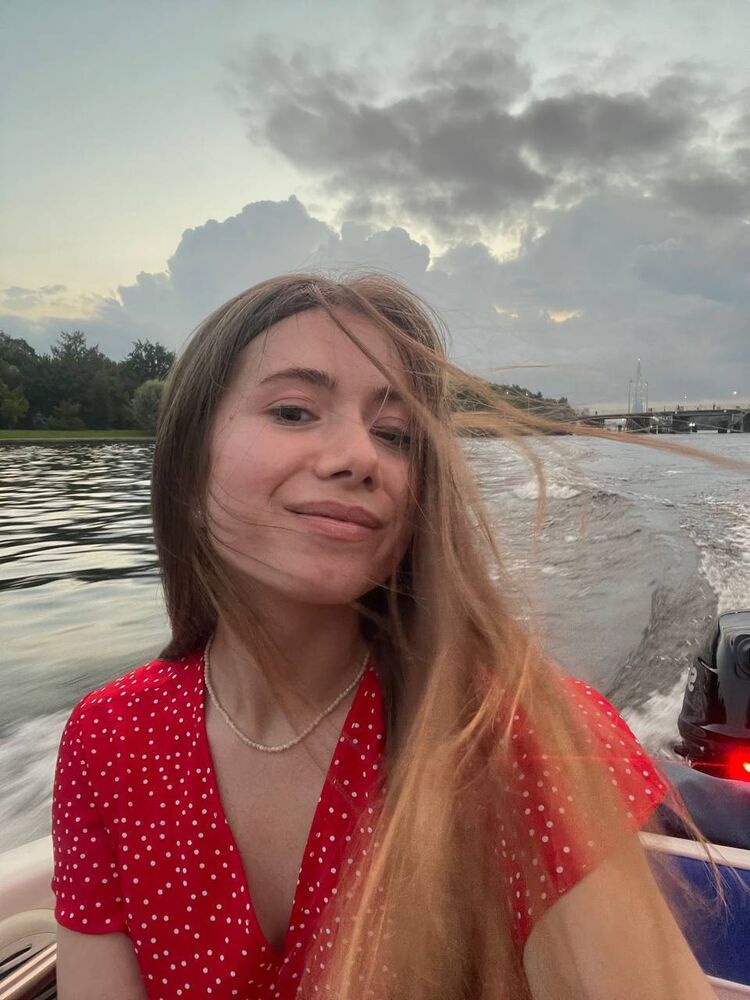  -,   , 21 ,   