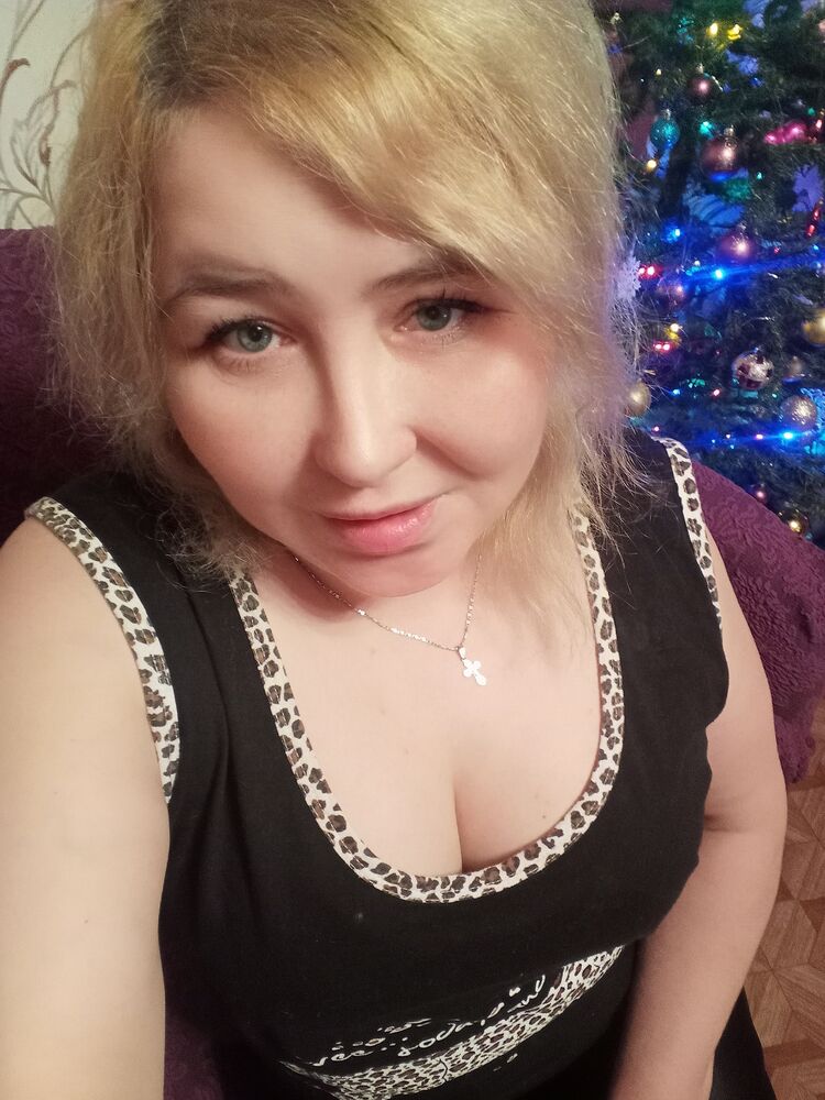  ,   Katerina, 37 ,   c 