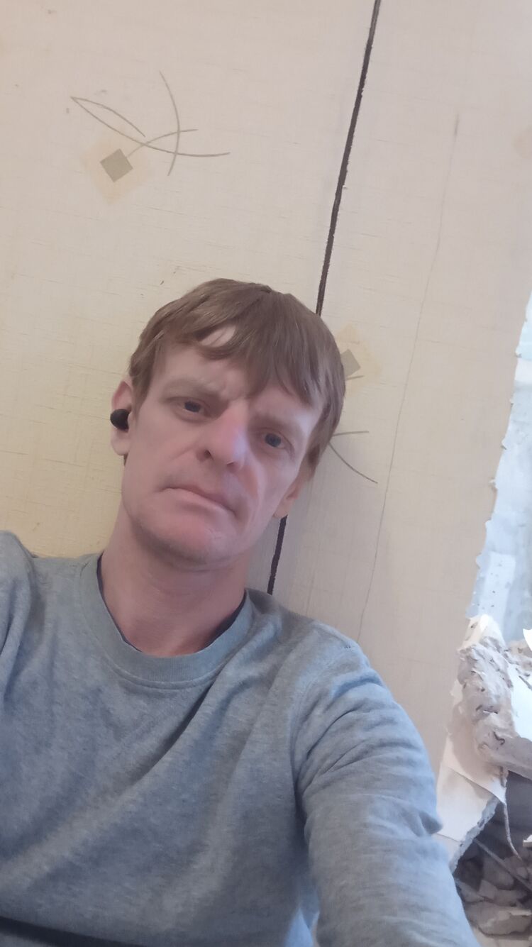  40694245  , 47 ,    