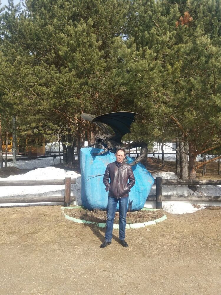  16990945   Frost, 37 ,    