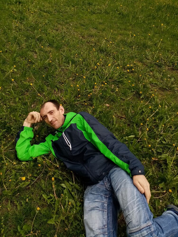  ,   Ruslan, 48 ,   ,   , c 