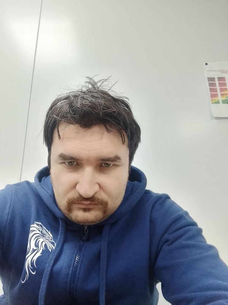  49527985  , 33 ,    