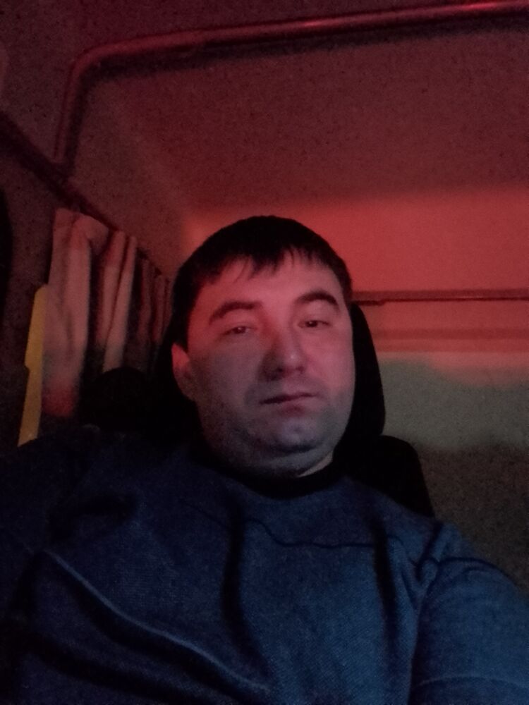  32747905  , 35 ,    