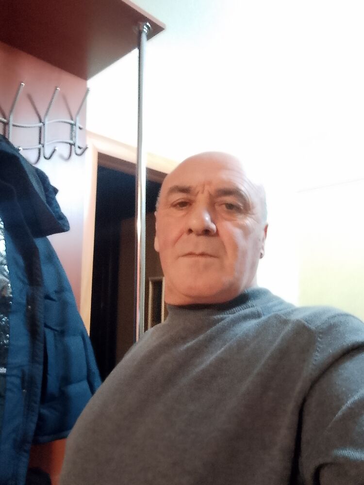  46218535  , 55 ,    