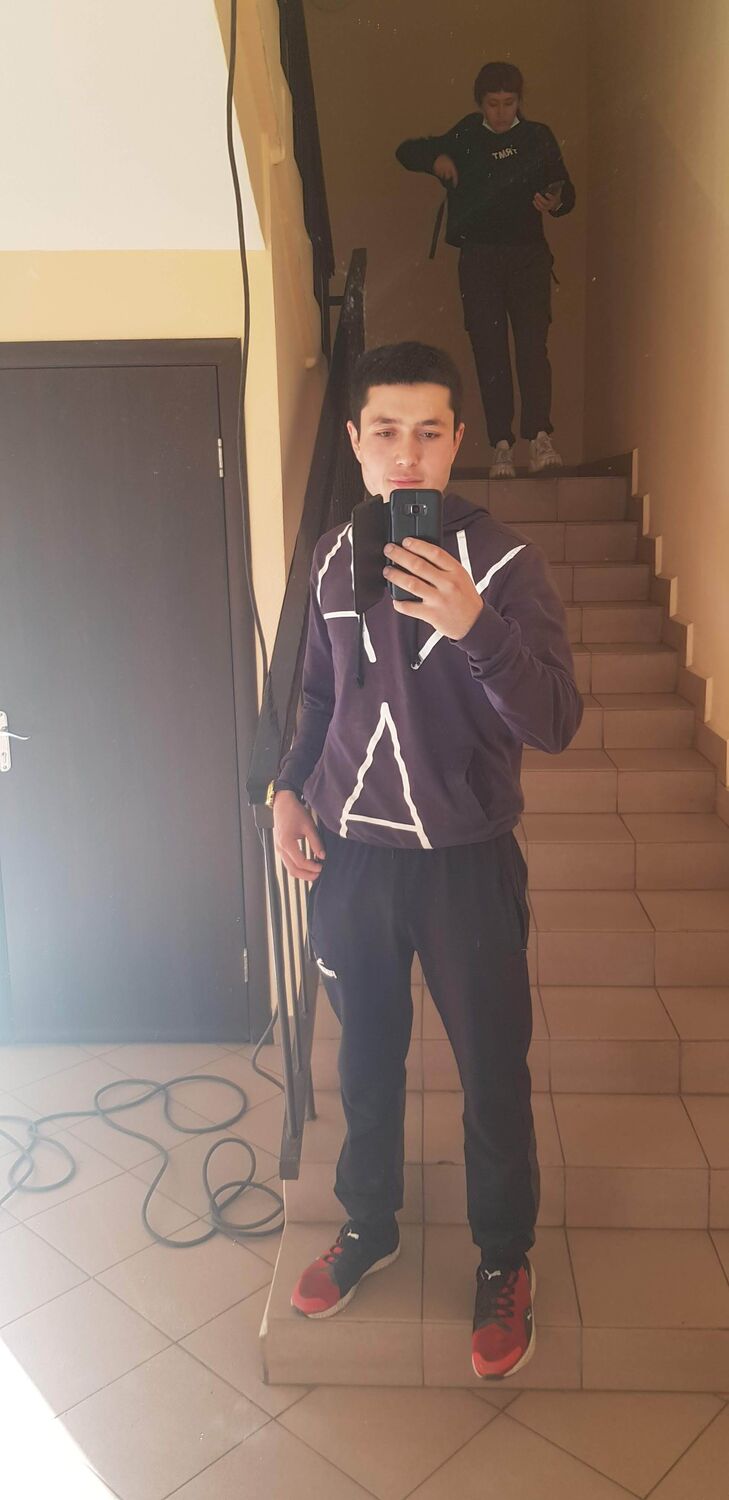  ,   Ariyol, 24 ,   c 