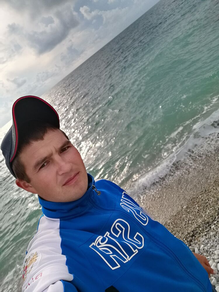  27487095  Evgeny, 34 ,    