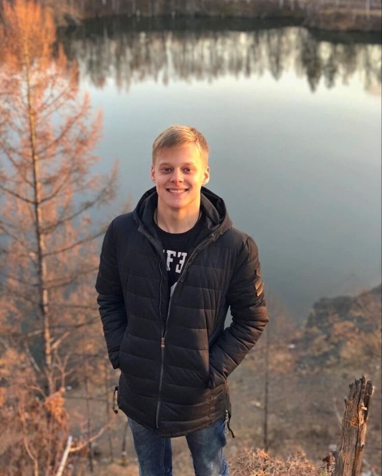 ���� 37847885 ������� �����, 28 ���, ���� ���������� � ����������