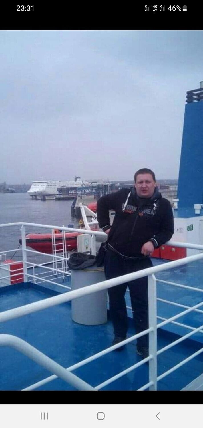  Abbots Langley,   , 45 ,   ,   
