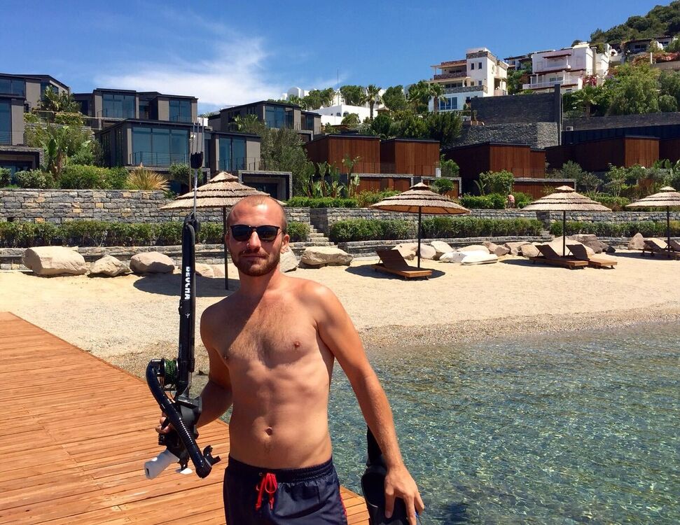  21045775  , 39 ,    -