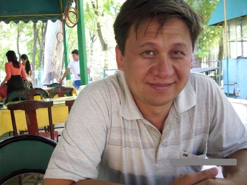  26407425  Uali, 55 ,    