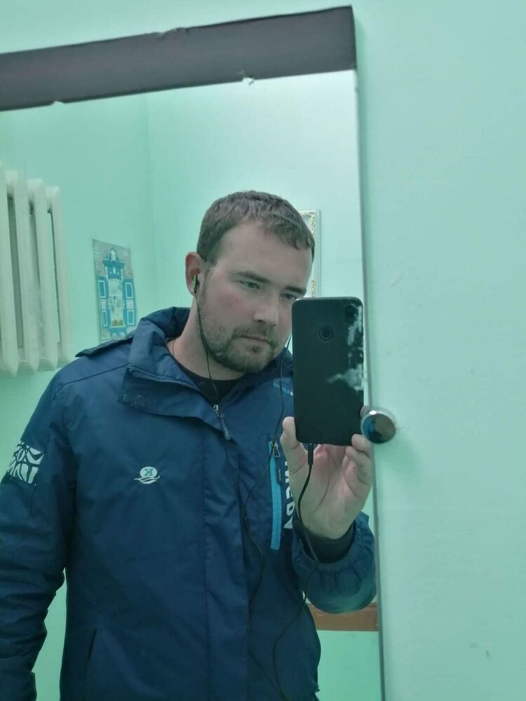  40250695   , 41 ,    