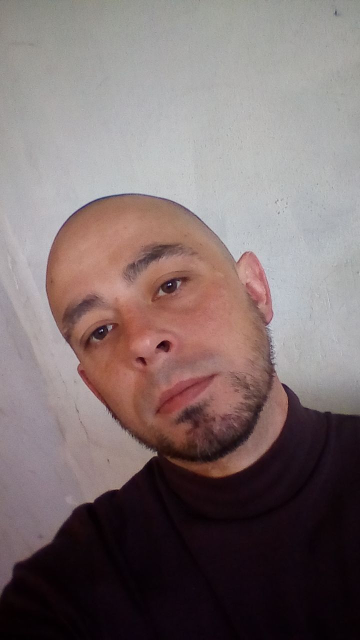  ,   Aleks, 36 ,   ,   , c , 