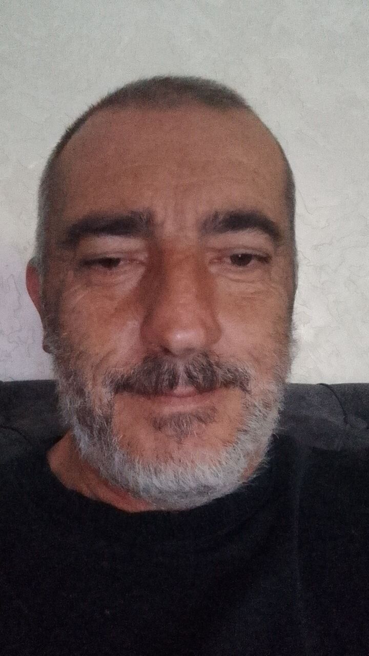  48074095  , 52 ,    