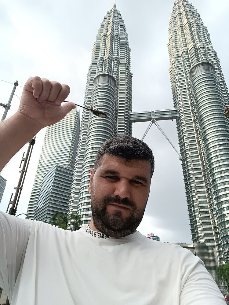 ���������� ������, ���� ������� Yakuza, 34 ����, ������������ ��� ������, ����� � ���������, c�������� ���������