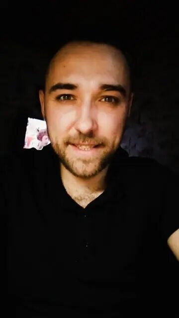  ,   Alex, 36 ,   ,   