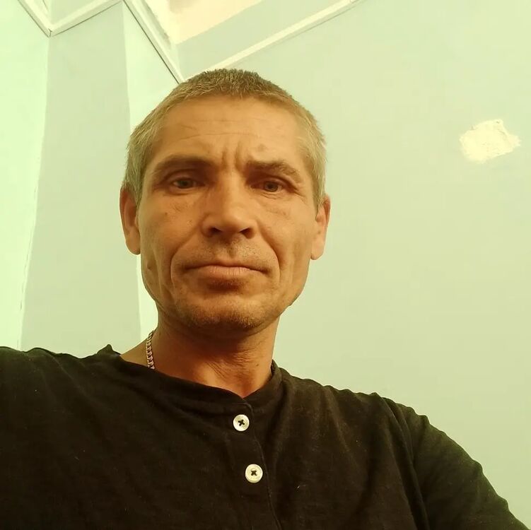  ,   Ramil, 52 ,   ,   , c 