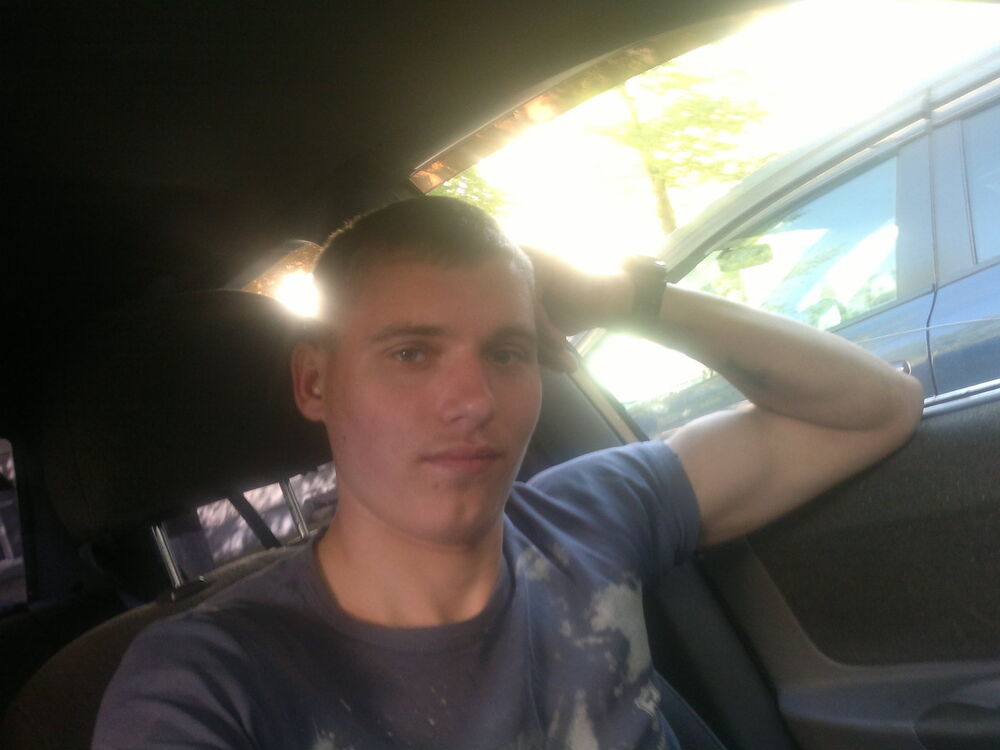  ,   Viktor, 31 ,   ,   , c 
