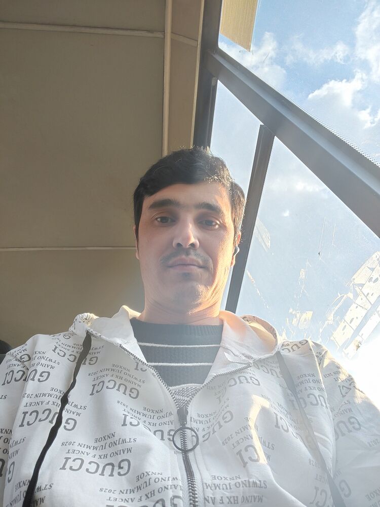  34333745  Zuxriddin, 38 ,    