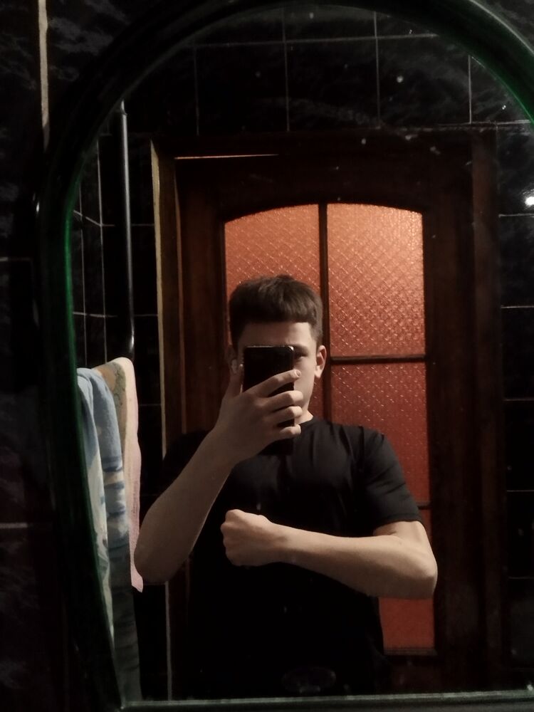  40430315  , 20 ,    