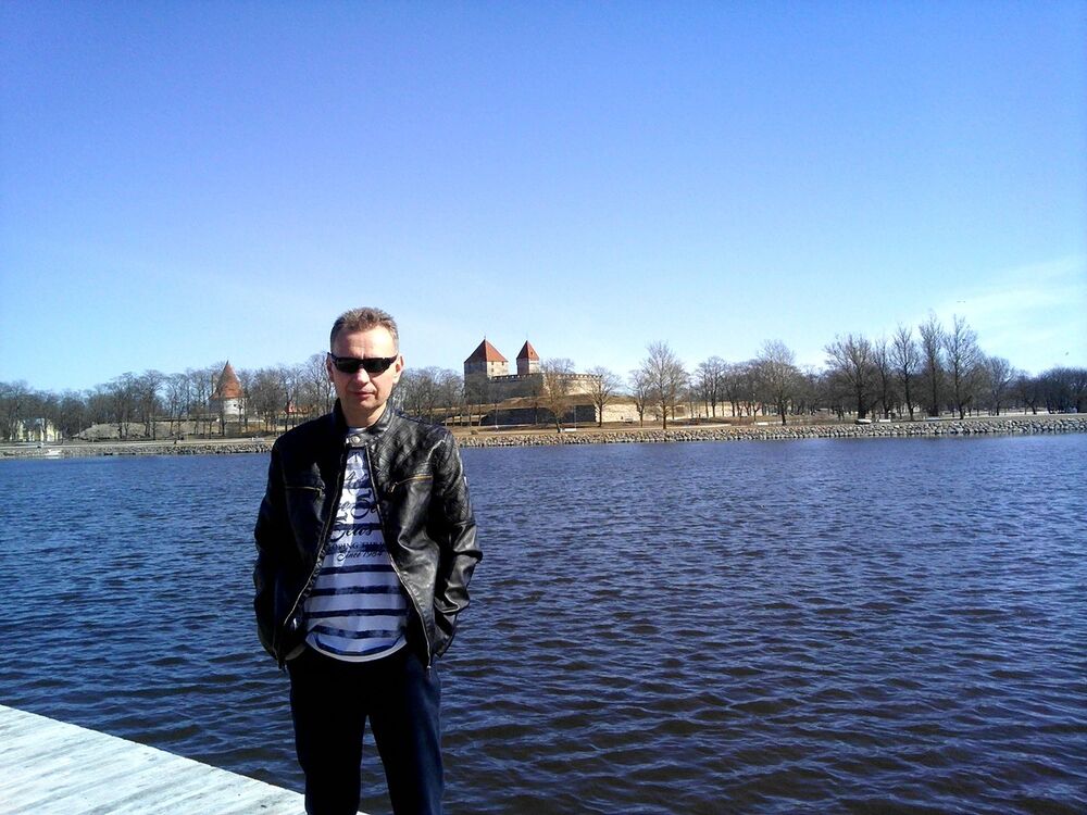  ,   Anton, 53 ,   