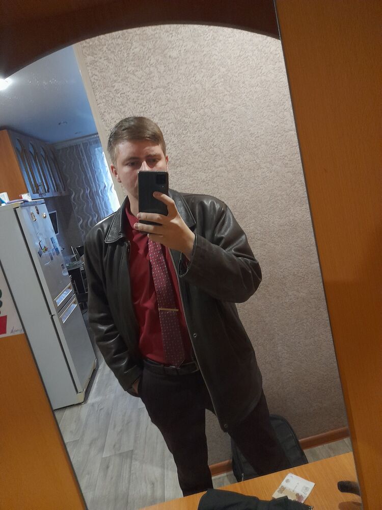  ,   Artyom, 23 ,   ,   