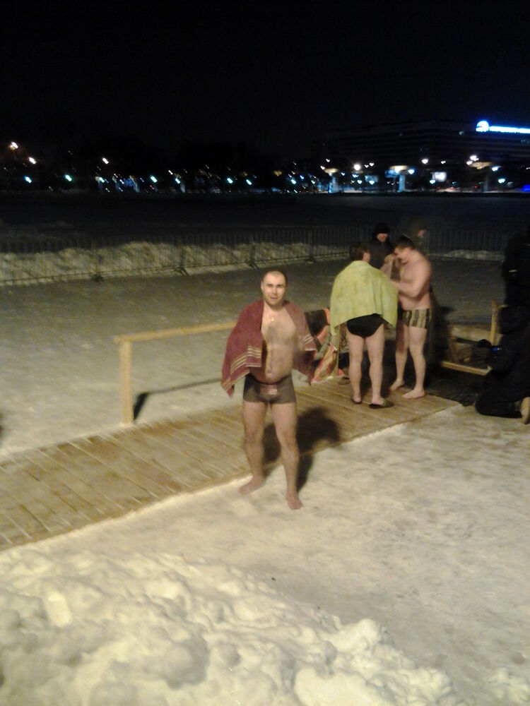  35053615  Andrei, 44 ,    Romainville
