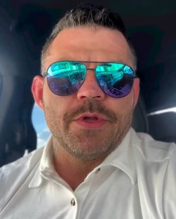  ,   Eric ben, 55 ,   ,   