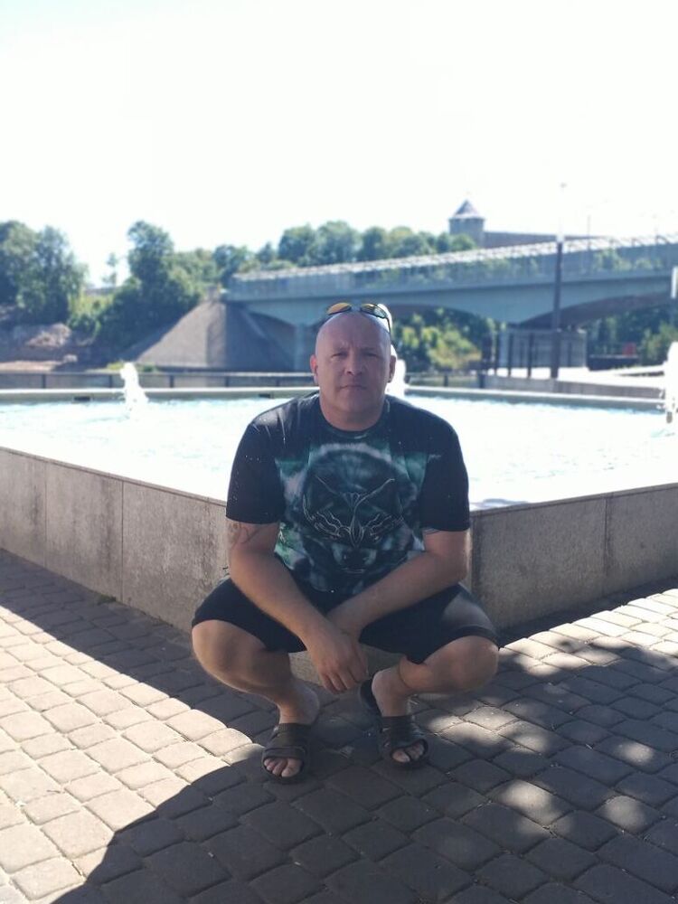  ,   Andrei, 49 ,   ,   , c 