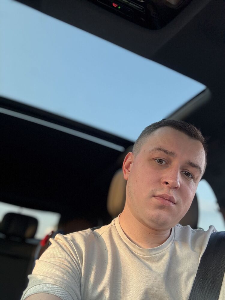  52053775  Leibol, 32 ,    