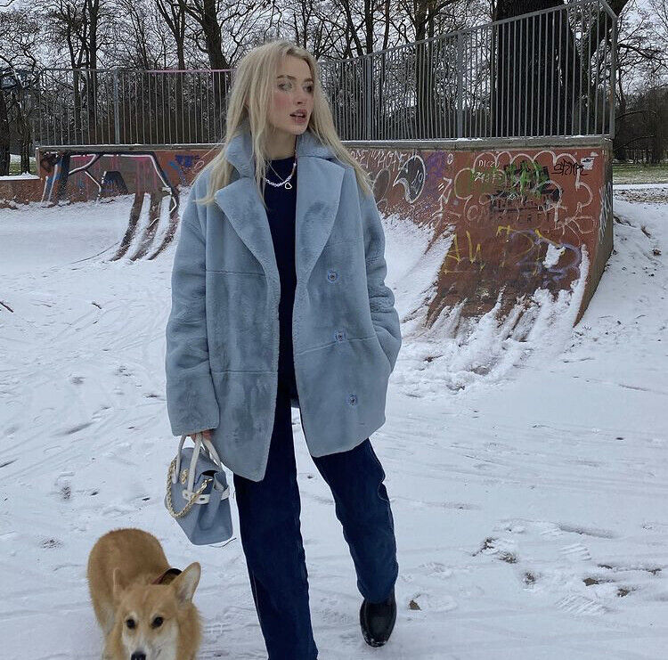 ���� 21853145 ������� ���, 25 ���, ���� ���������� � �����-����������