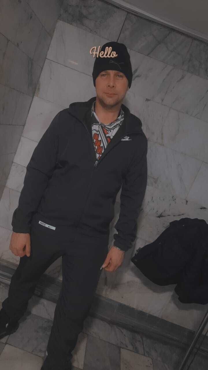  48514325  , 33 ,    