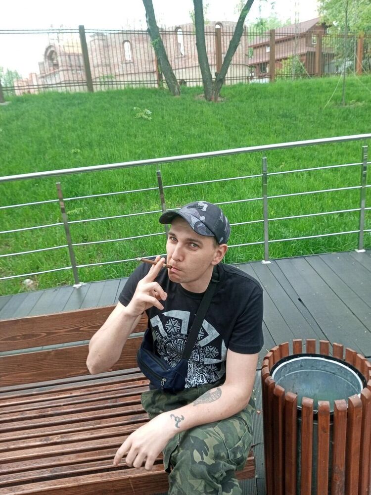  35728455  , 33 ,    