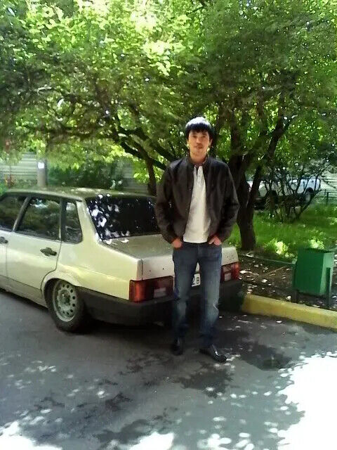  20572505  Fariddun, 30 ,    