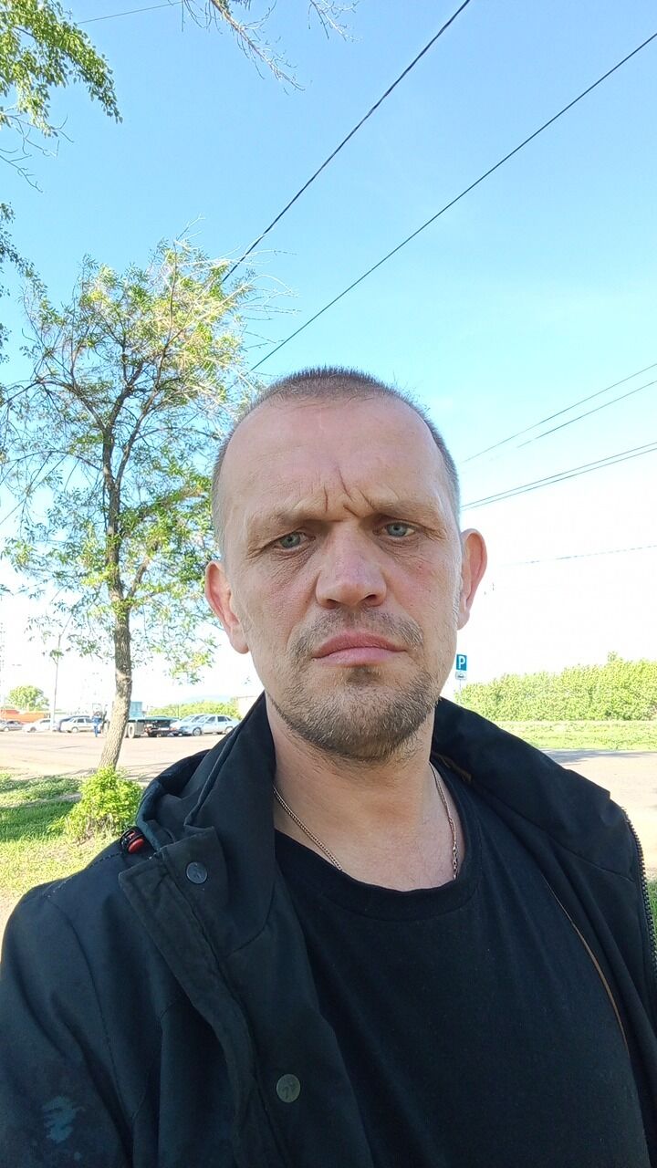  45889655  , 44 ,    