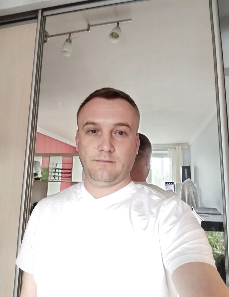  49669815  , 33 ,    