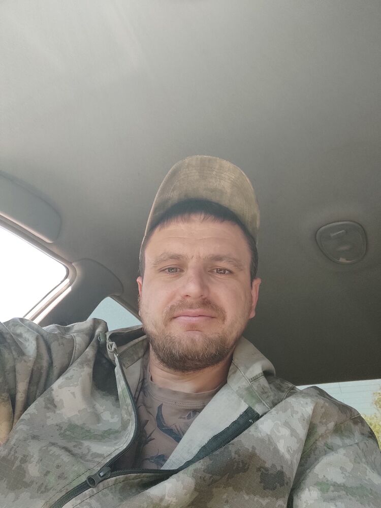  ,   Dmitry, 38 ,   ,   