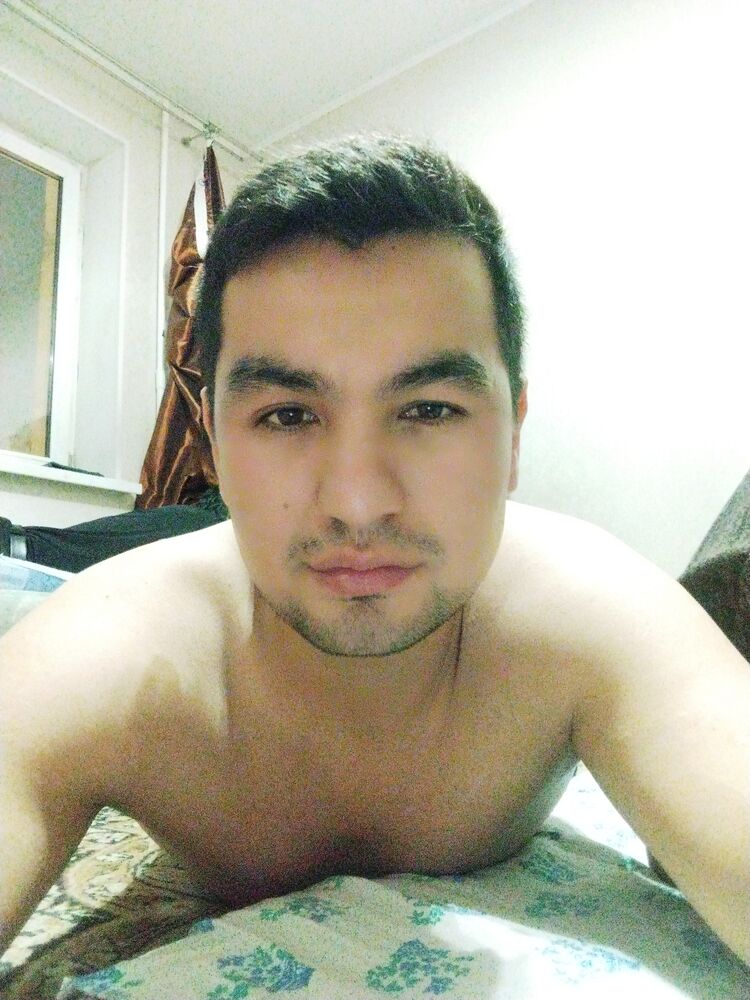  40561635  RADU, 29 ,    