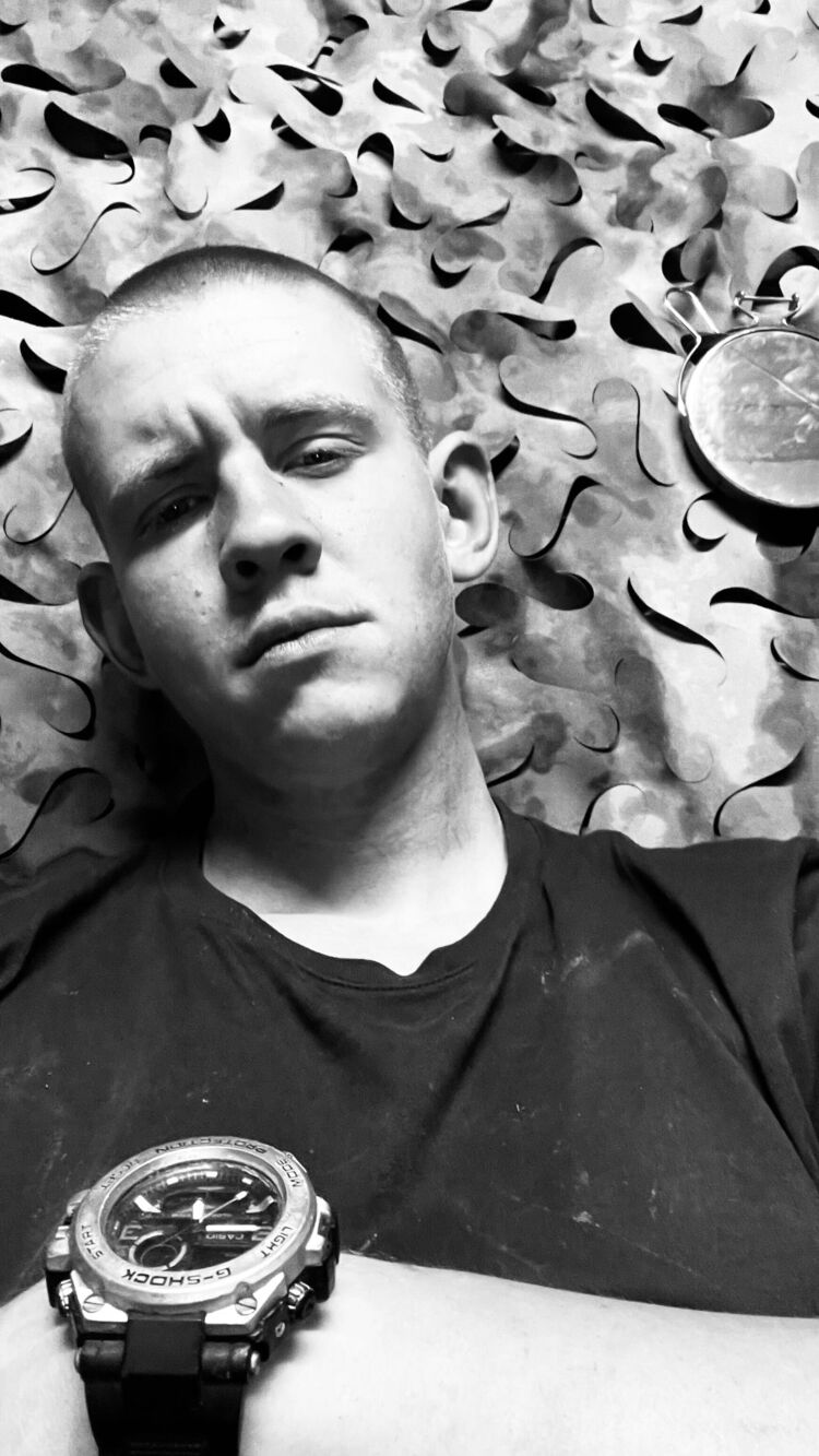  45630615  Nikolay, 24 ,    