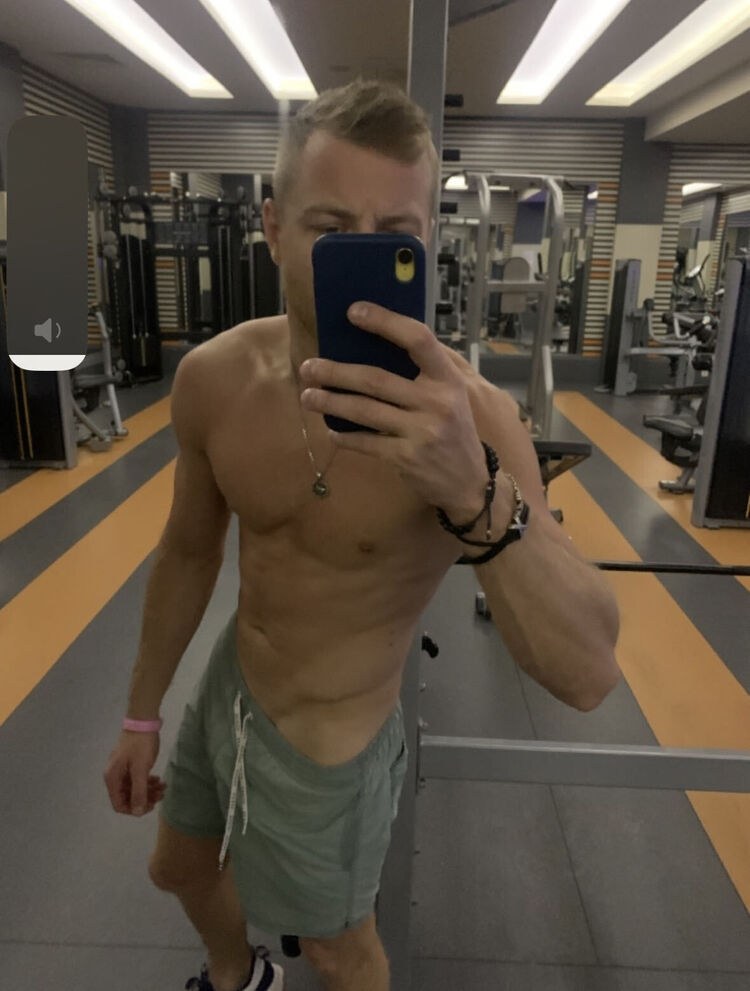  40630235  Alex, 36 ,    Phuket