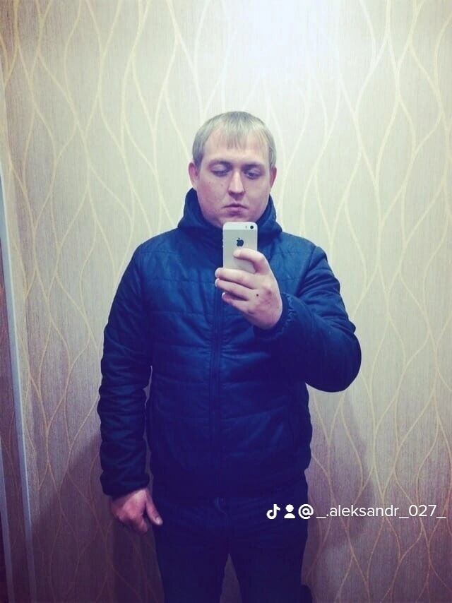  42240585  , 34 ,    