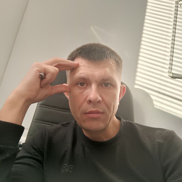  53768005  , 39 ,    