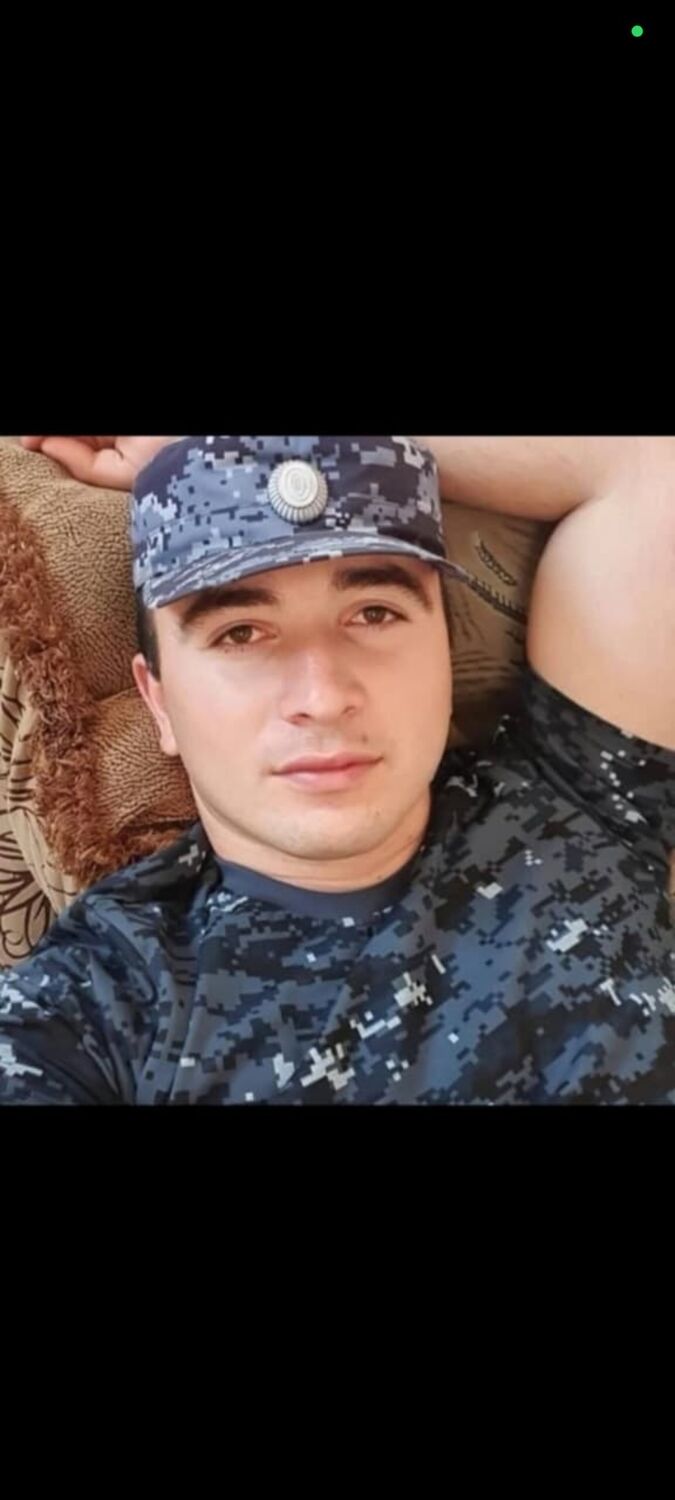  53548185  , 28 ,    