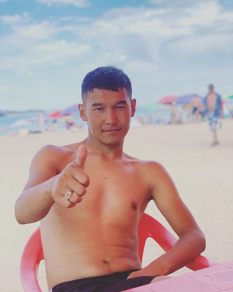  ,   Nurik, 30 ,   ,   