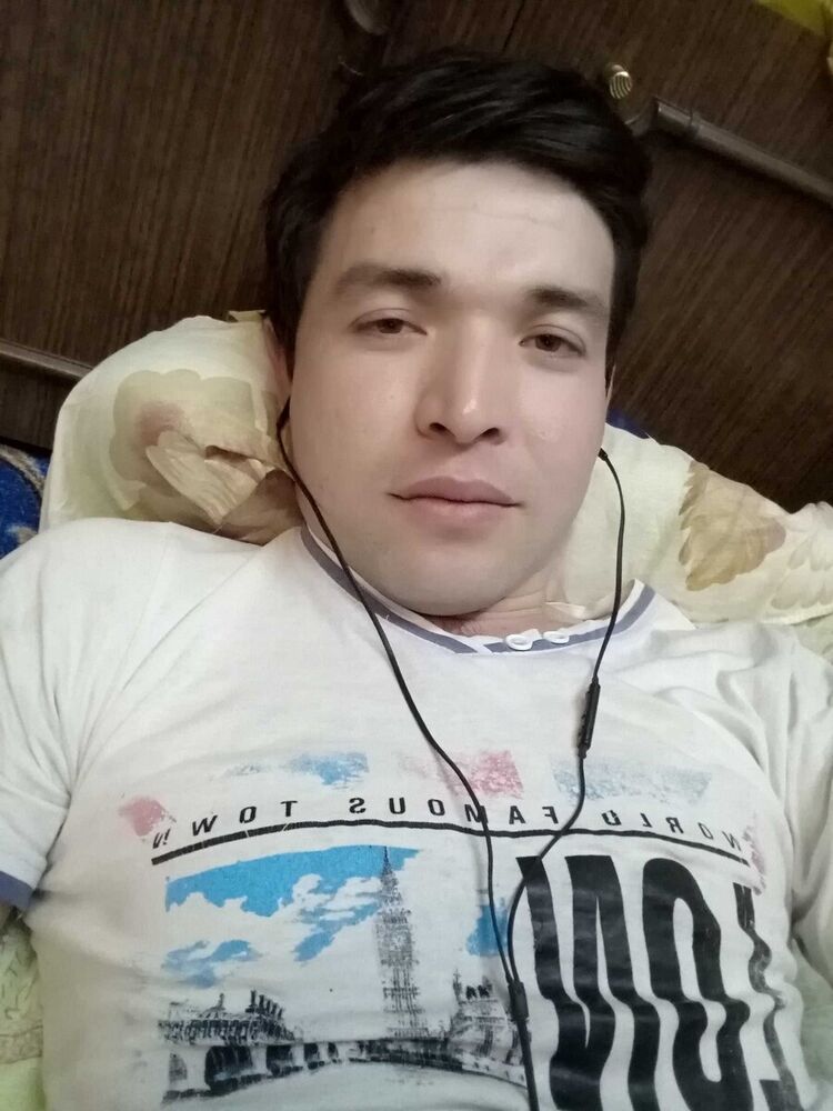  21644805  Roma, 33 ,    