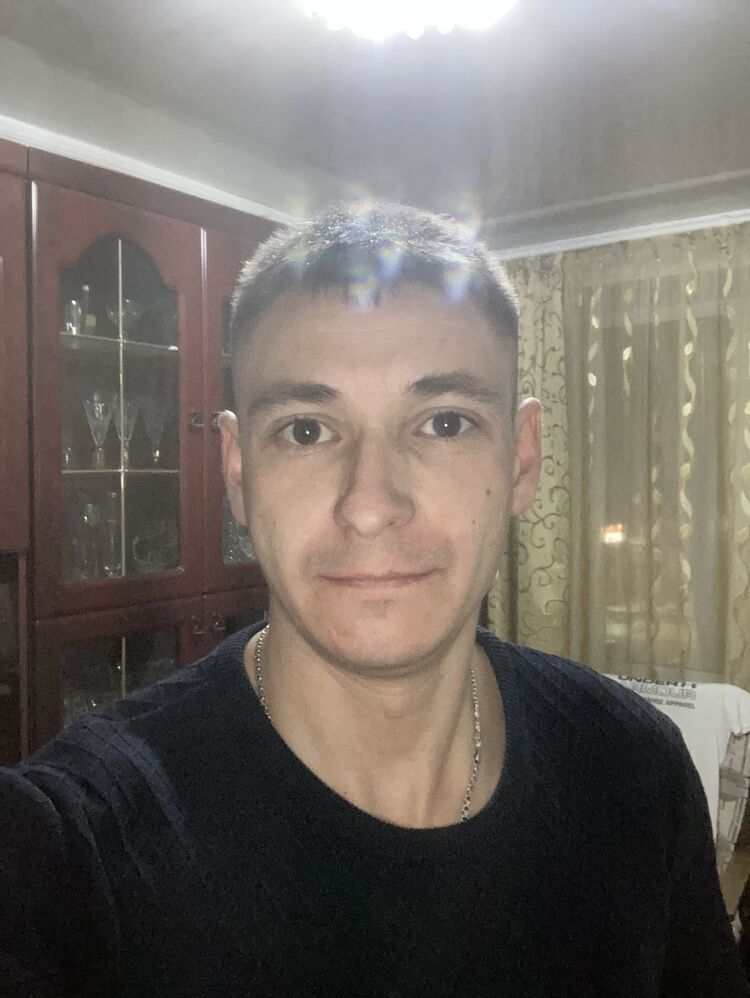  41140285  , 33 ,    
