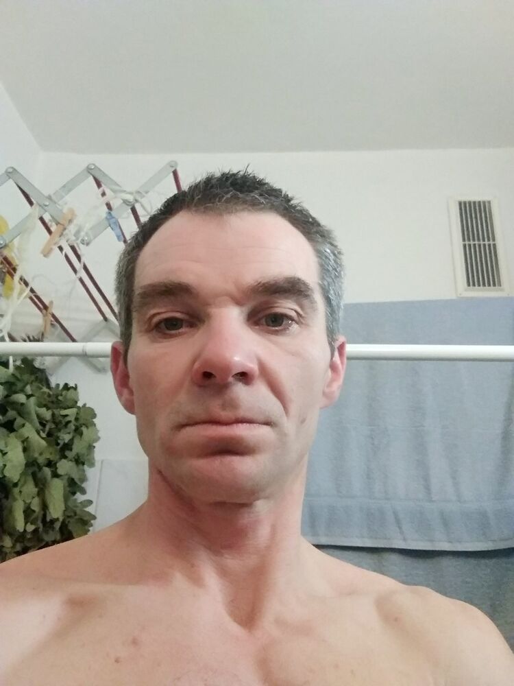  ,   Robert, 48 ,   ,   , c 